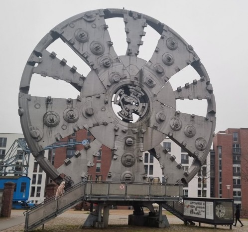 TRUDE - Vortriebsschild der vierten Elbtunnelröhre
